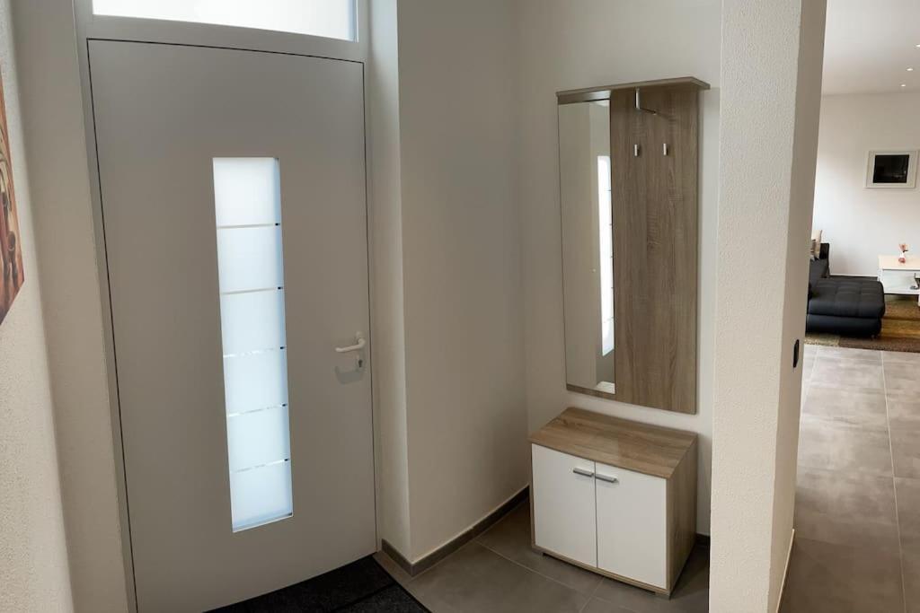 Gemuetliche, Topp Ausgestattete Ferienwohnung Bann Buitenkant foto