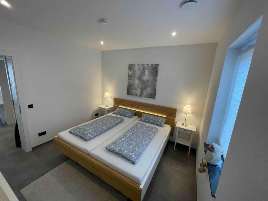 Gemuetliche, Topp Ausgestattete Ferienwohnung Bann Buitenkant foto