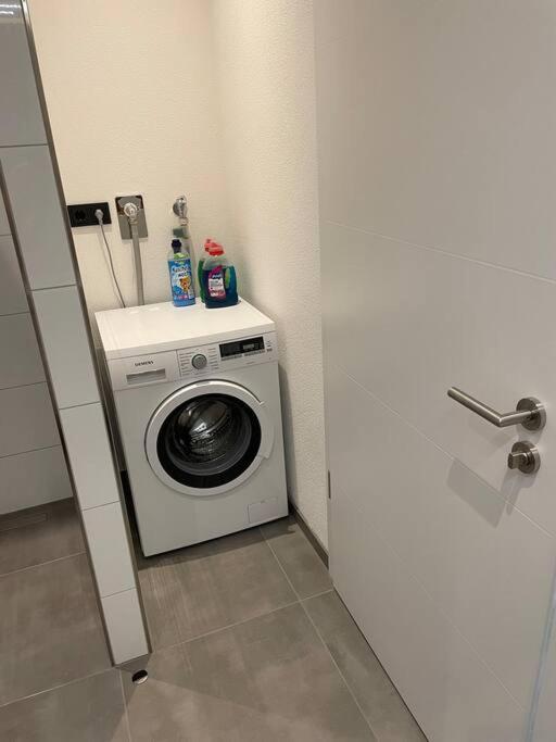 Gemuetliche, Topp Ausgestattete Ferienwohnung Bann Buitenkant foto